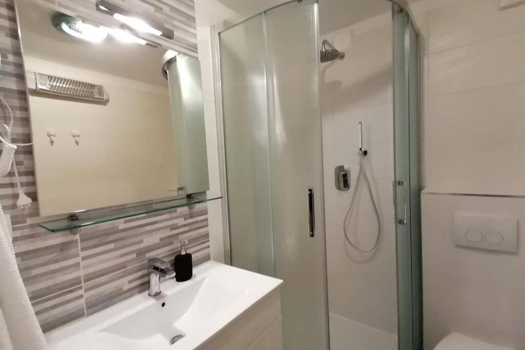 Apartment Veli Dvor Cres Exterior foto