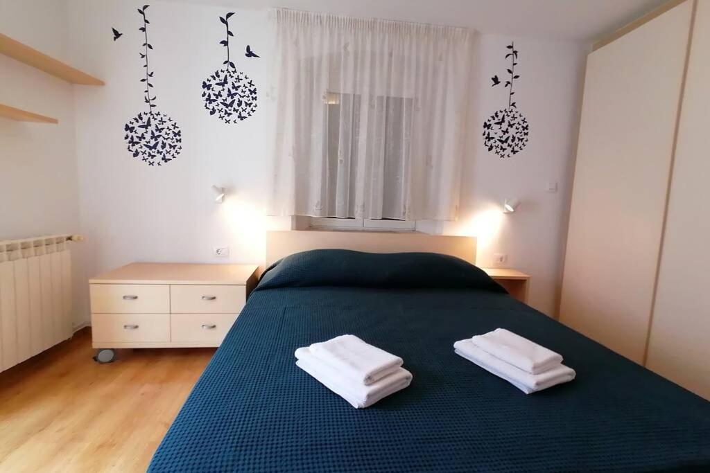 Apartment Veli Dvor Cres Exterior foto